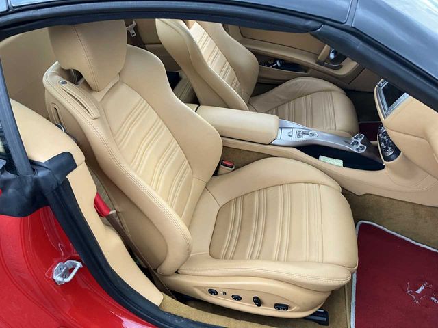 Ferrari California 2014-01 1463174-6