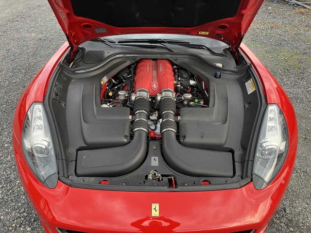 Ferrari California 2014-01 1463174-7