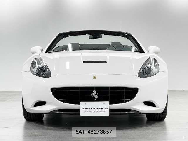 Ferrari California 2011-02 7357714-1