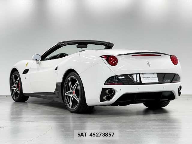 Ferrari California 2011-02 7357714-7