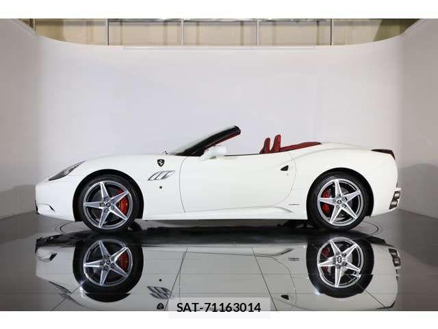 Ferrari California 30 2013-06 1624753-17