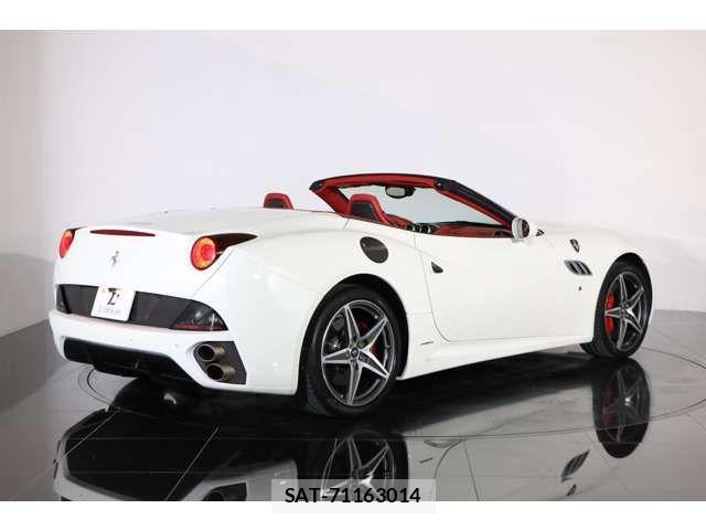 Ferrari California 30 2013-06 1624753-1