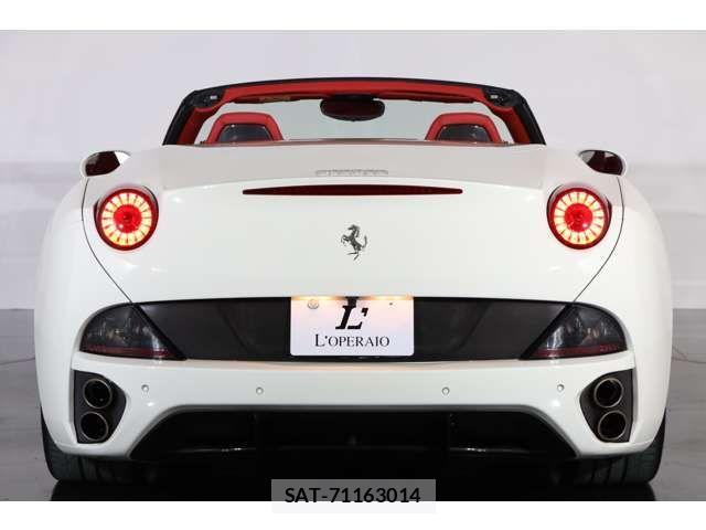 Ferrari California 30 2013-06 1624753-3