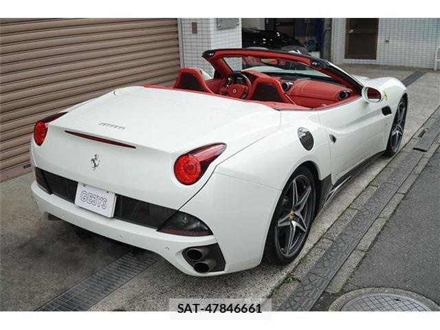 Ferrari California 30 2013-06 3714185-16
