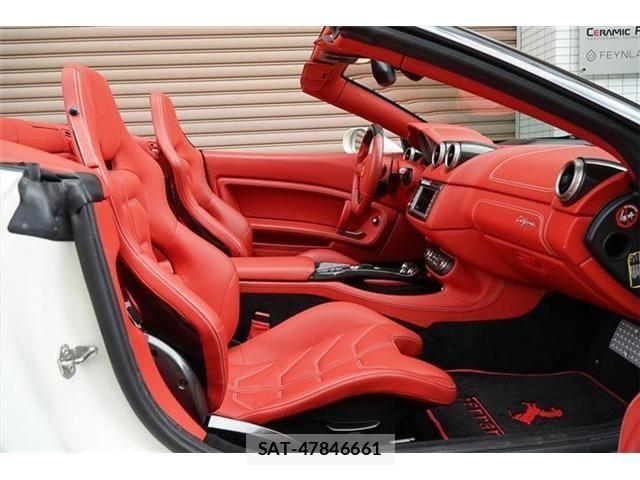 Ferrari California 30 2013-06 3714185-29