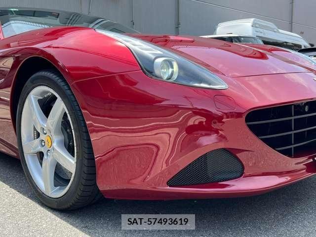 Ferrari California 2015-04 7250765-10