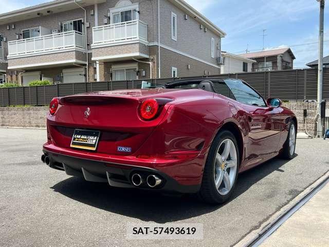 Ferrari California 2015-04 7250765-4