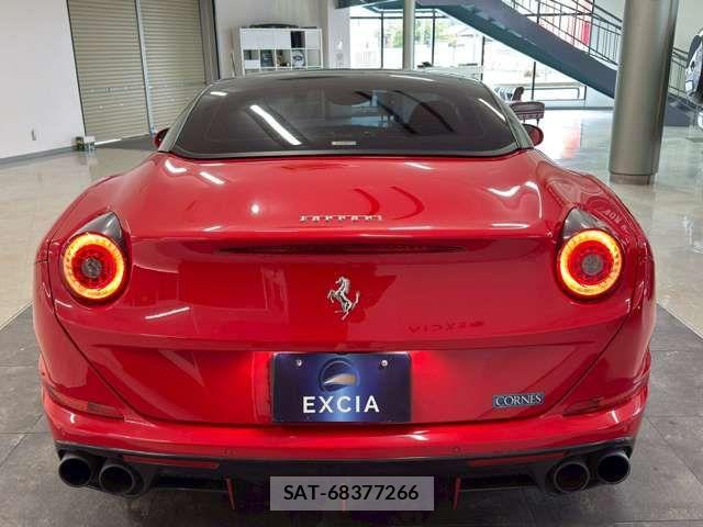 Ferrari California 2016-06 7723268-5