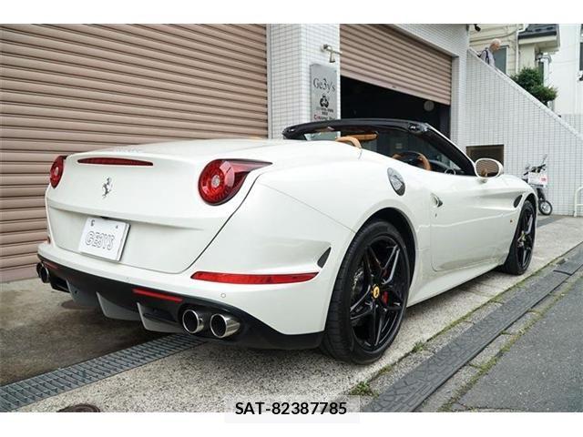 Ferrari California 2016-05 7784851-17