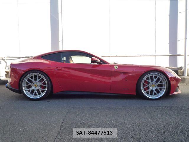 Ferrari F12 2013-12 662032-3