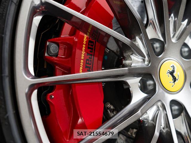 Ferrari F12 2013-11 7500538-10