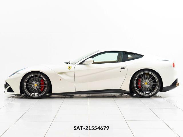 Ferrari F12 2013-11 7500538-13