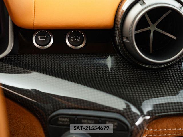 Ferrari F12 2013-11 7500538-20