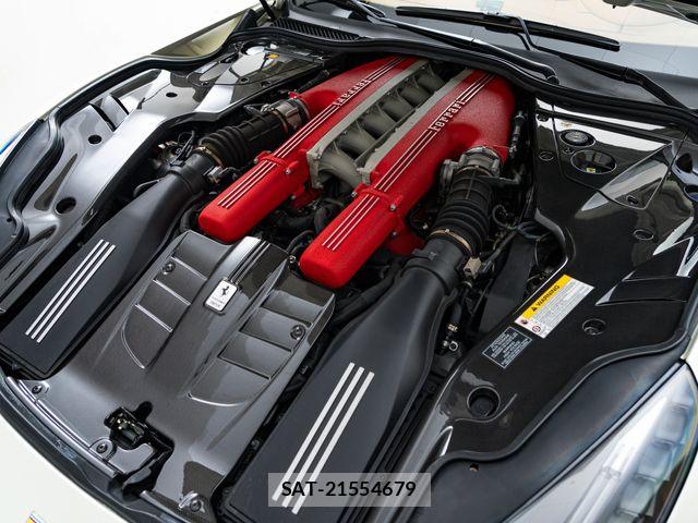Ferrari F12 2013-11 7500538-28