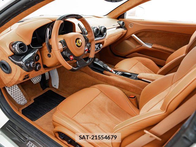 Ferrari F12 2013-11 7500538-3