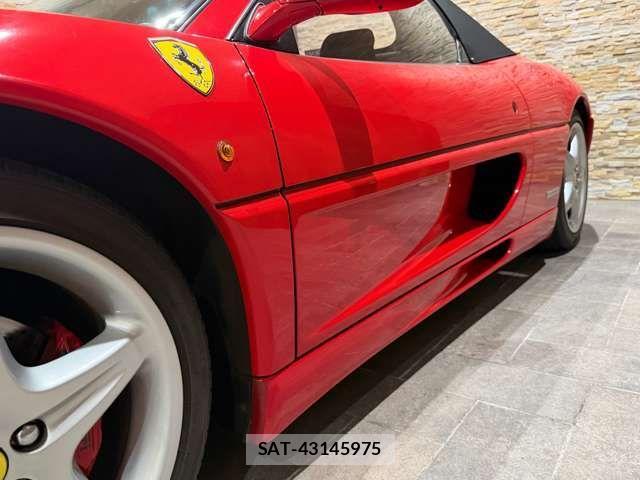 Ferrari F355 1999-03 3373075-7