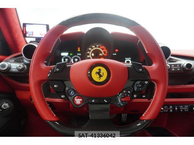 Ferrari F8 Spider 2023-02 688922-10