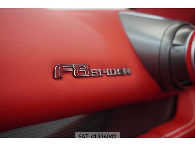 Ferrari F8 Spider 2023-02 688922-25
