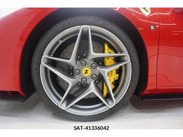 Ferrari F8 Spider 2023-02 688922-28