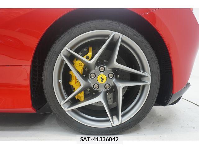Ferrari F8 Spider 2023-02 688922-29