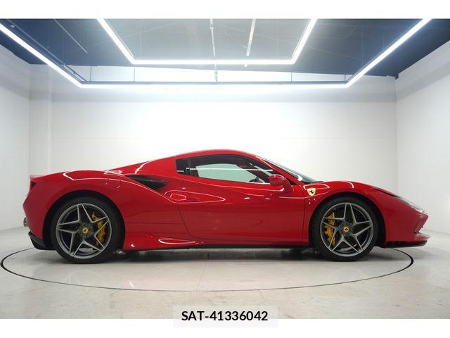 Ferrari F8 Spider 2023-02 688922-4