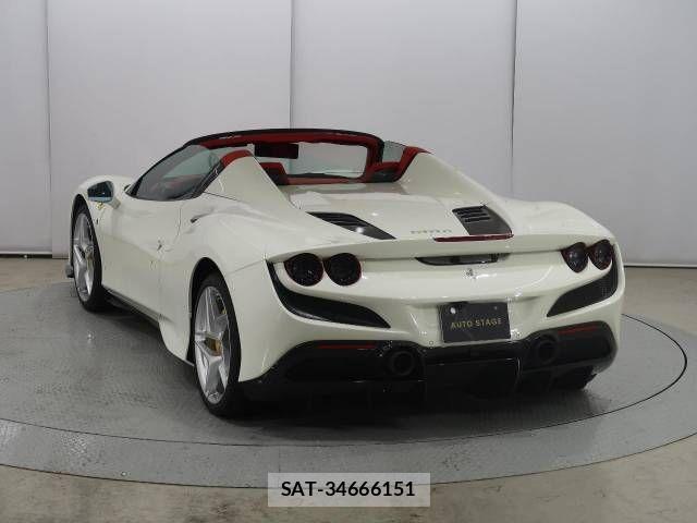 Ferrari F8 Spider 2021-03 901414-9