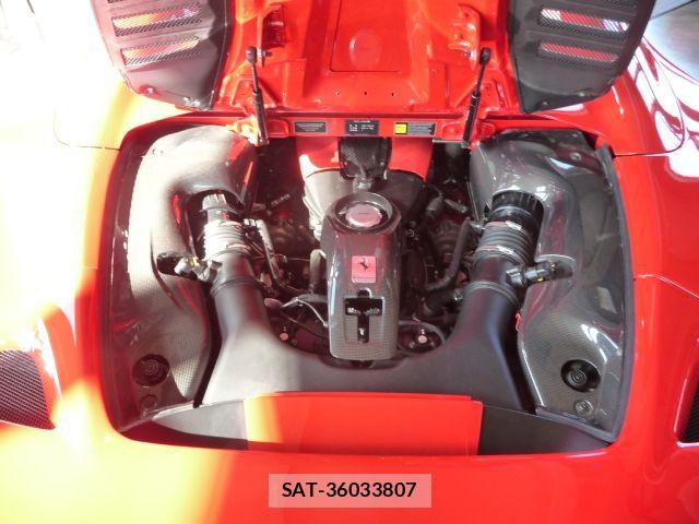 Ferrari F8 Spider 2023-03 6544844-15