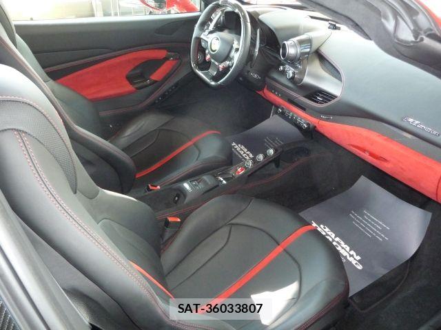 Ferrari F8 Spider 2023-03 6544844-20