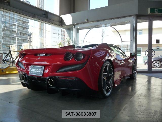 Ferrari F8 Spider 2023-03 6544844-2
