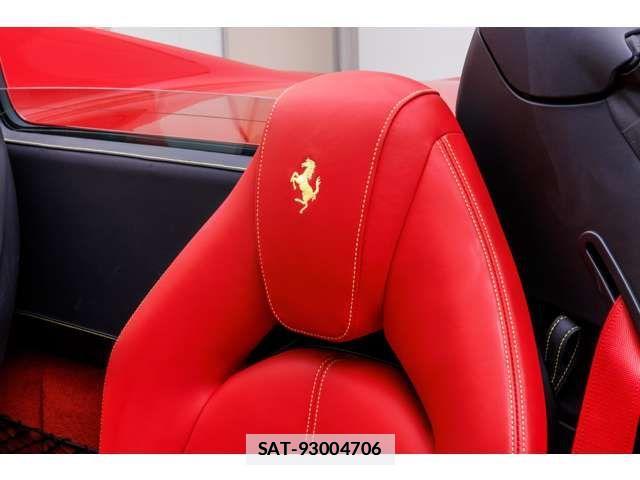 Ferrari F8 Spider 2022-01 7784850-18