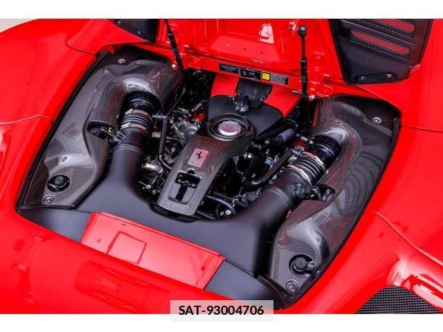 Ferrari F8 Spider 2022-01 7784850-3
