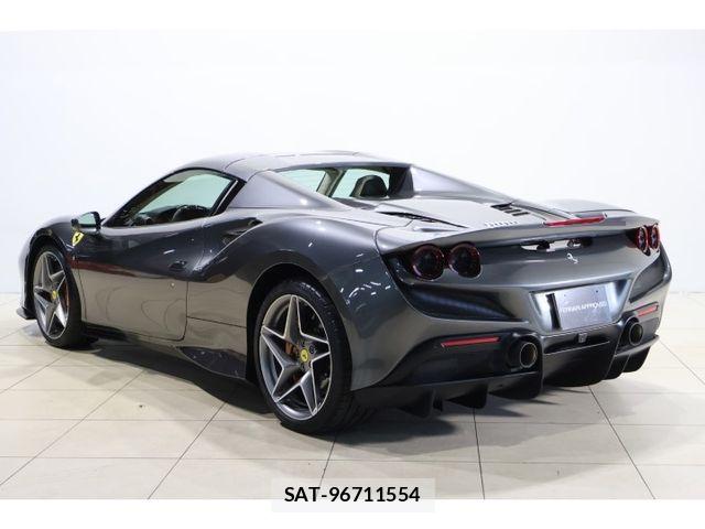 Ferrari F8 Spider 2023-10 8561870-9