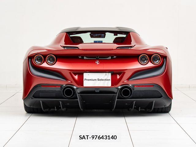Ferrari F8 Spider 2022-04 8626721-10