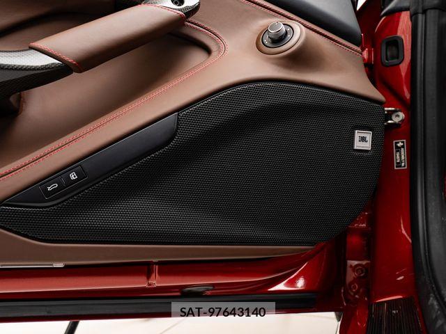 Ferrari F8 Spider 2022-04 8626721-20