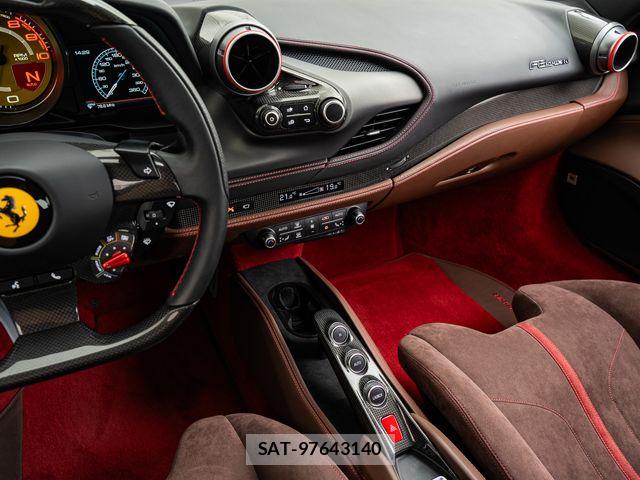 Ferrari F8 Spider 2022-04 8626721-23