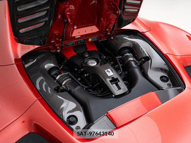 Ferrari F8 Spider 2022-04 8626721-29