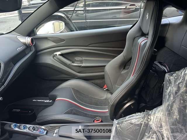 Ferrari F8 Tributo 2021-01 4139224-12
