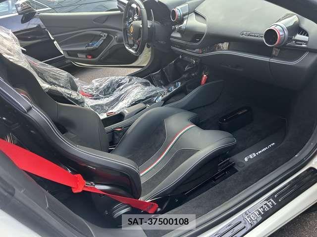 Ferrari F8 Tributo 2021-01 4139224-13