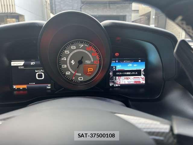 Ferrari F8 Tributo 2021-01 4139224-18