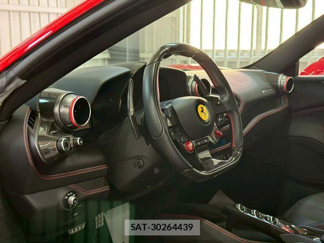 Ferrari F8 Tributo 2020-09 6905001-13