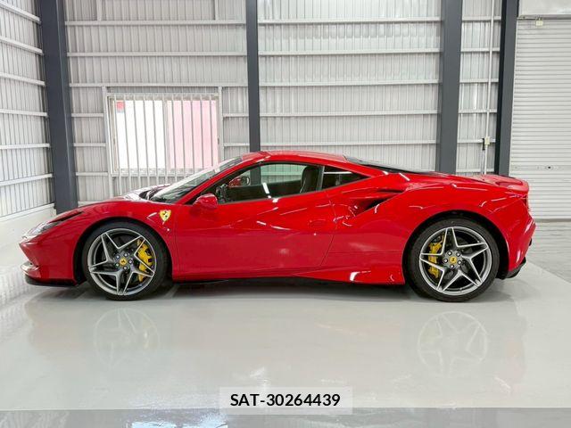 Ferrari F8 Tributo 2020-09 6905001-26