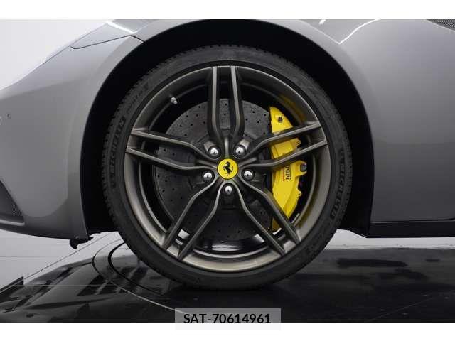 Ferrari FF 2013-11 7218405-4