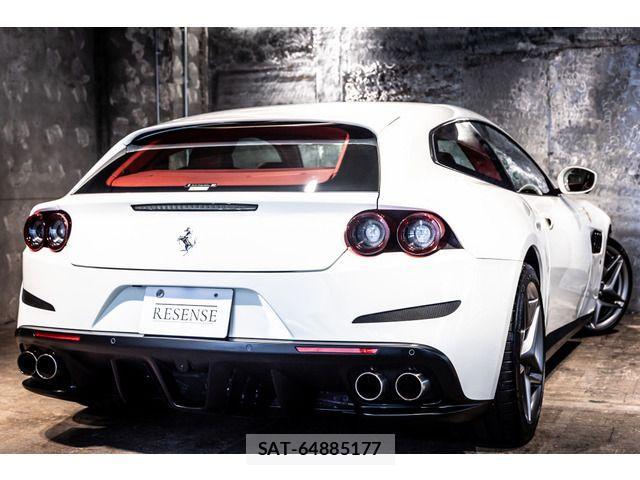 Ferrari GTC4 2020-11 3669071-2