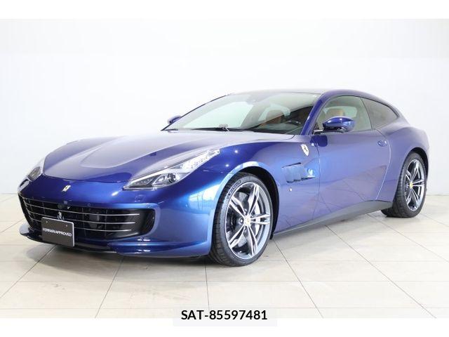 Ferrari GTC4 2019-10 8742052-0