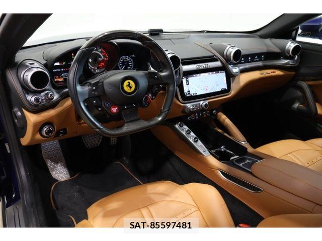 Ferrari GTC4 2019-10 8742052-15