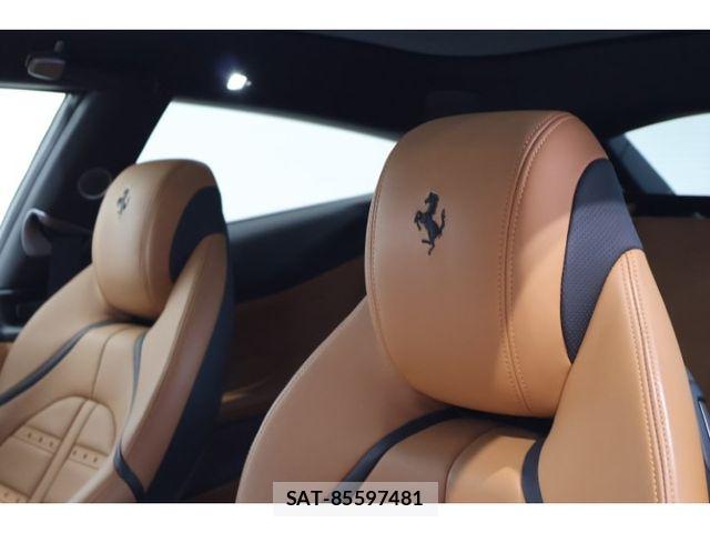 Ferrari GTC4 2019-10 8742052-17