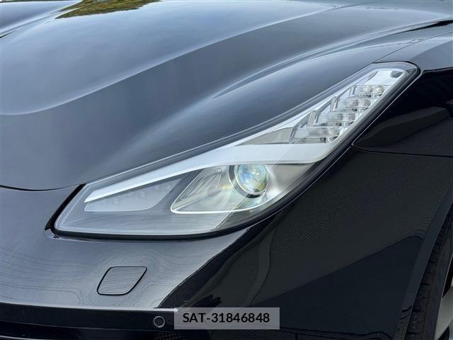 Ferrari GTC4 2019-12 4941116-10
