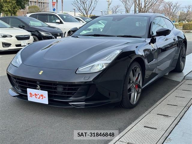Ferrari GTC4 2019-12 4941116-3