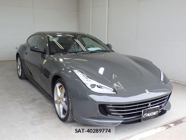Ferrari GTC4 2018-05 7271875-4