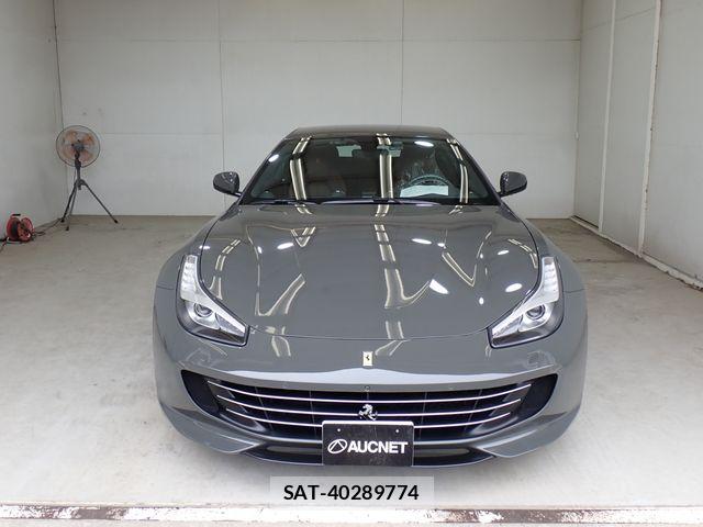 Ferrari GTC4 2018-05 7271875-5